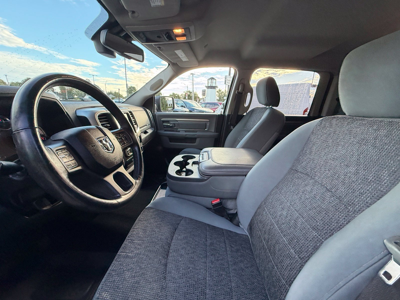 Used 2019 RAM 1500 Big Horn AWD/4WD image 4