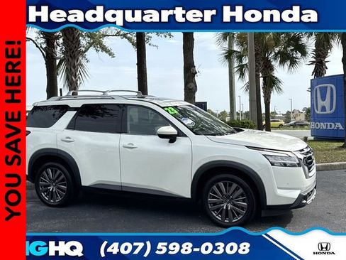 Used 2023 Nissan Pathfinder SL w/ SL Premium Package AWD/4WD image 1