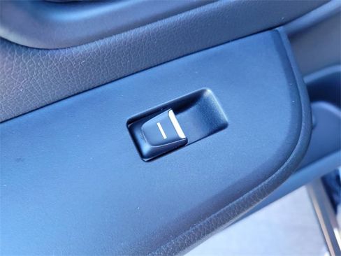 Certified 2025 Honda Pilot TrailSport image 16