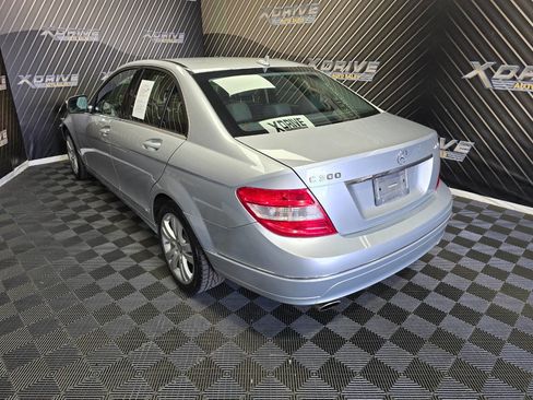 Used 2009 Mercedes-Benz C 300 4MATIC Sedan image 11