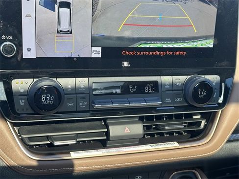 New 2024 Toyota Grand Highlander AWD Hybrid image 17