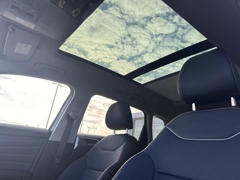 New 2026 Volkswagen Taos SEL image 25