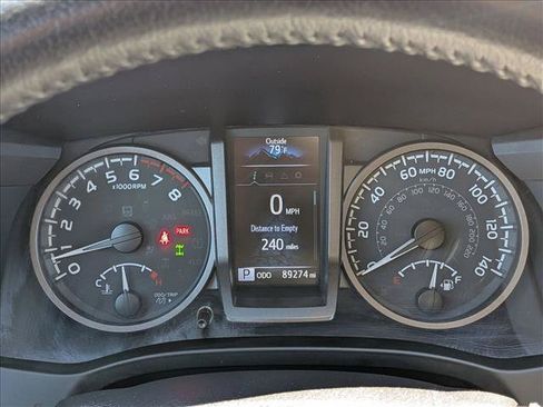 Used 2023 Toyota Tacoma TRD Off-Road AWD/4WD image 11