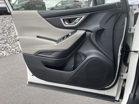 Used 2020 Subaru Forester Premium image 15