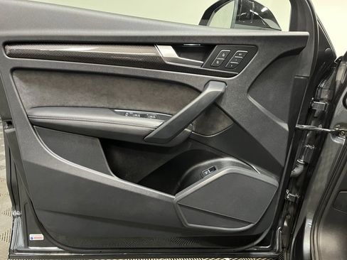 Used 2019 Audi SQ5 Premium Plus w/ Premium Plus Package image 13