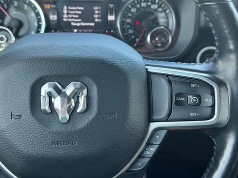 Used 2019 RAM 1500 Big Horn AWD/4WD image 25