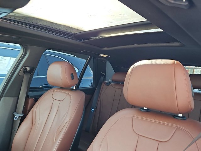 Used 2017 BMW X5 xDrive40e AWD/4WD image 24