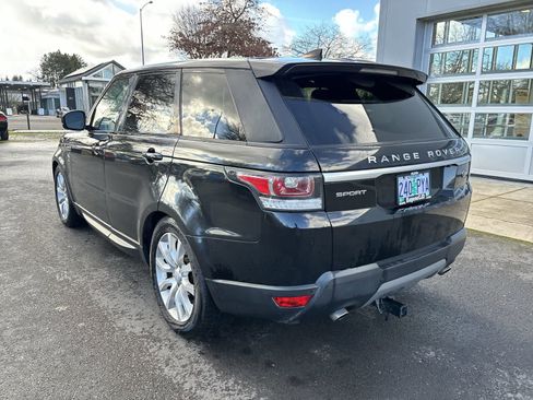 Used 2017 Land Rover Range Rover Sport SE image 3