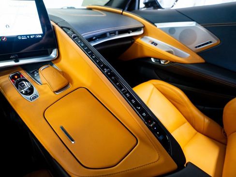 Used 2023 Chevrolet Corvette Stingray Preferred Cpe w/ Z51 Performance Package RWD image 40