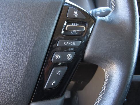 Used 2024 INFINITI QX80 Luxe image 30