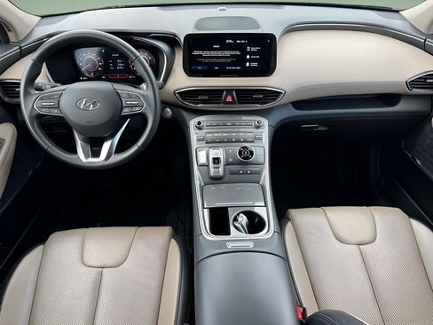 Used 2020 Hyundai Santa Fe SE image 19