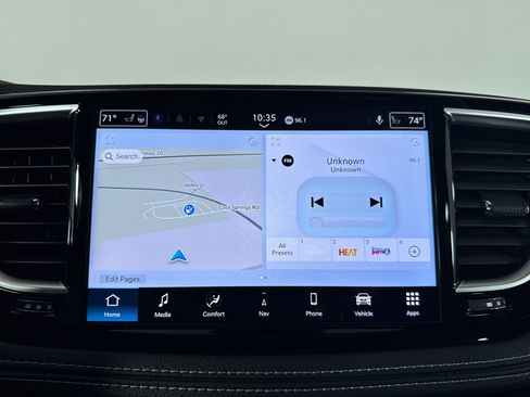 New 2026 Chrysler Pacifica Limited w/ S Appearance Package image 12