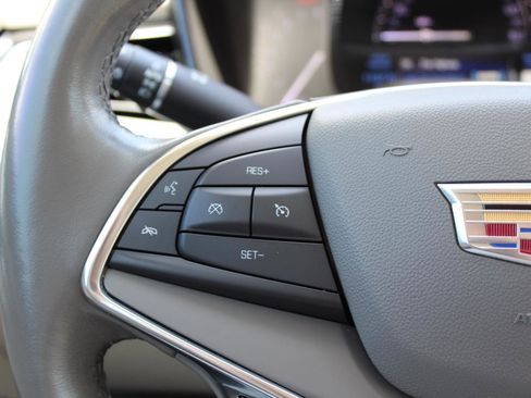 Used 2019 Cadillac XT5 Luxury AWD/4WD image 54