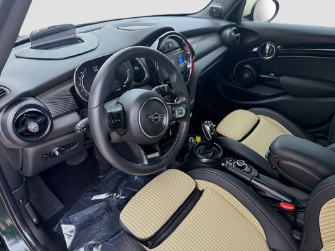 Used 2023 MINI Cooper S w/ MINI Resolute Edition image 9