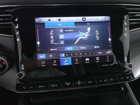 New 2025 Jeep Wagoneer L Series II w/ Convenience Group I image 19