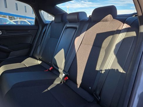 Used 2025 Honda Civic Sport image 12
