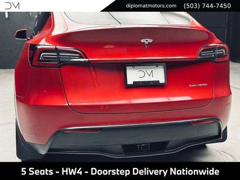 Used 2023 Tesla Model Y Long Range AWD/4WD image 16