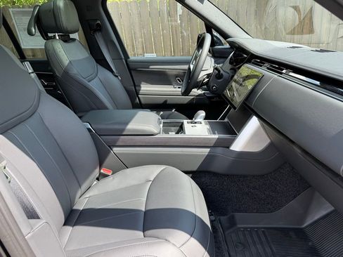 New 2026 Land Rover Range Rover SE AWD/4WD image 12