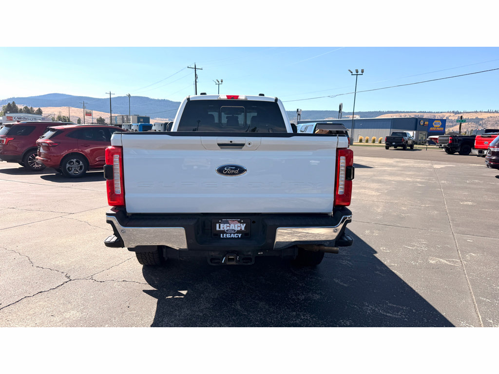 Used 2023 Ford F350 Lariat w/ Lariat Ultimate Package AWD/4WD image 5