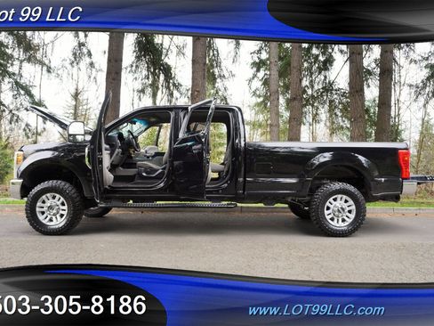 Used 2018 Ford F350 XLT w/ Snow Plow Prep Package image 26
