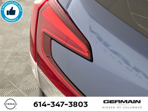 Used 2021 Subaru Forester AWD/4WD image 15