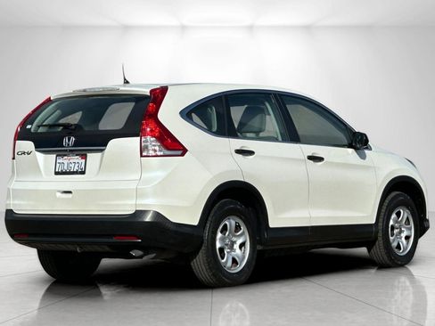 Used 2014 Honda CR-V LX image 3