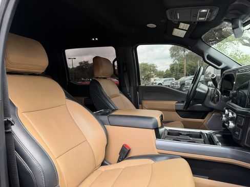 Used 2023 Ford F350 Lariat w/ Lariat Ultimate Package AWD/4WD image 18