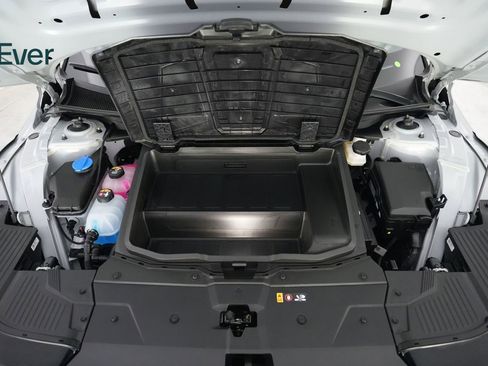 Used 2024 Hyundai Ioniq 5 Limited image 26