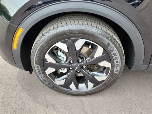 Certified 2023 Kia Sportage X-Line w/ X-Line Premium Package AWD/4WD image 6