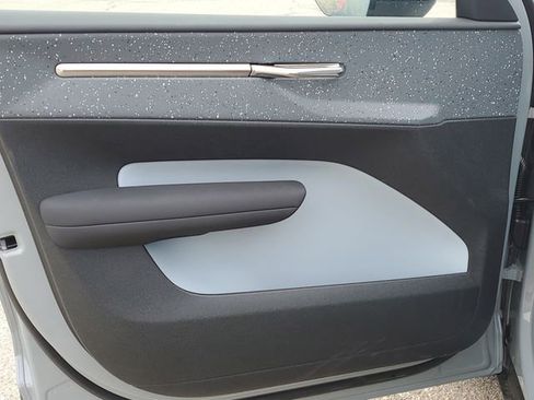 New 2026 Volvo EX30 Ultra w/ Protection Package Premier image 18