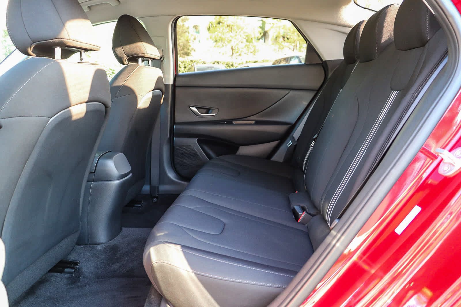 Used 2023 Hyundai Elantra SEL FWD image 19