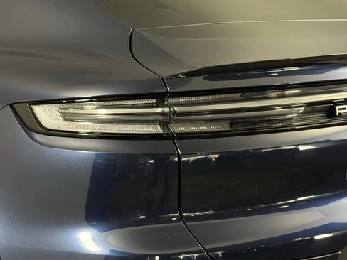 Certified 2025 Porsche Cayenne S image 16