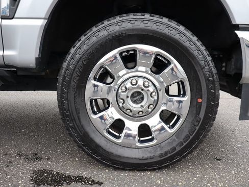 Used 2024 Ford F350 Lariat w/ Lariat Ultimate Package AWD/4WD image 12