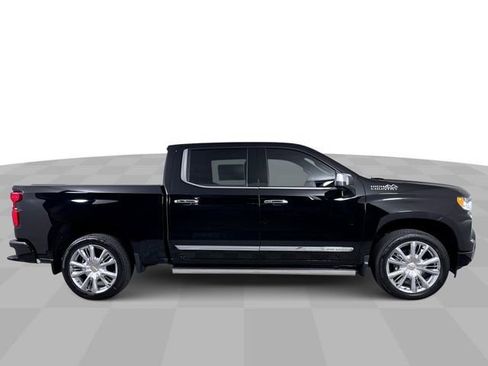 New 2026 Chevrolet Silverado 1500 High Country AWD/4WD image 9