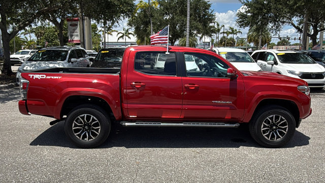 Used 2022 Toyota Tacoma TRD Sport w/ Technology Package RWD image 10