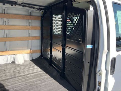 Used 2018 GMC Savana 2500 w/ Driver Convenience Package image 3
