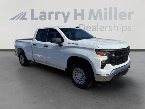Used 2025 Chevrolet Silverado 1500 W/T w/ WT Value Package AWD/4WD image 7
