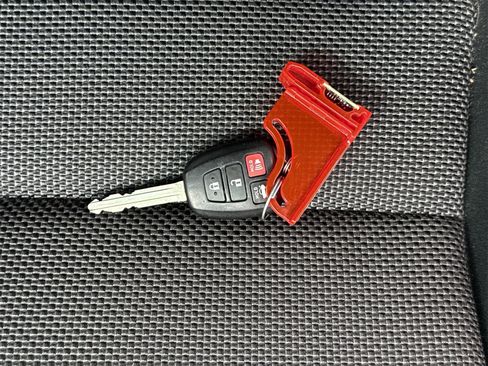 Used 2017 Toyota 86 image 41