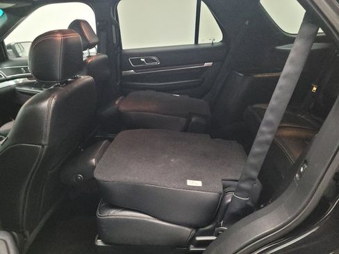 Used 2016 Ford Explorer Limited w/ Equipment Group 301A image 18