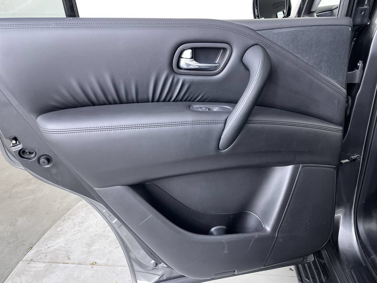 Used 2023 Nissan Armada SV w/ Cargo Package AWD/4WD image 19