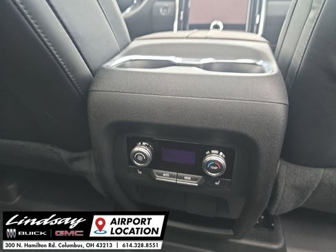 New 2026 GMC Acadia Denali Ultimate w/ LPO, Floor Liner Package image 23