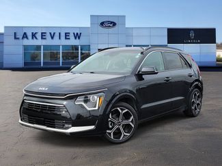 Used 2023 Kia Niro EX Touring FWD video 1