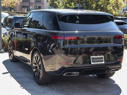 New 2026 Land Rover Range Rover Sport Dynamic SE