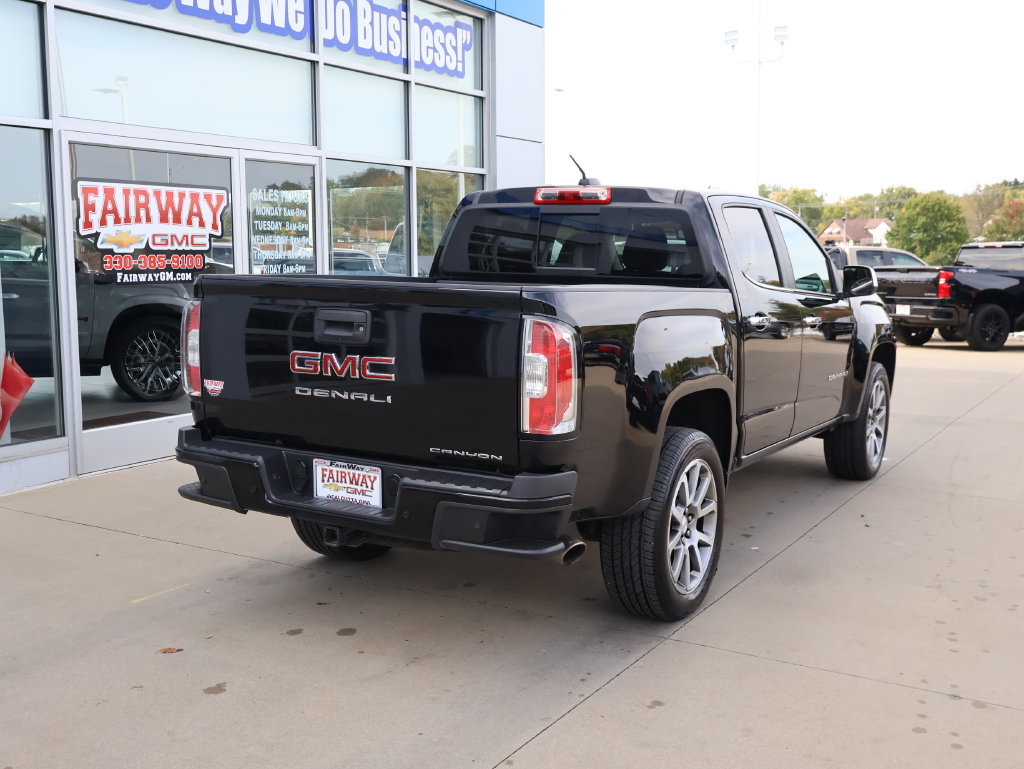 Certified 2022 GMC Canyon Denali AWD/4WD image 3