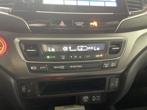 Used 2023 Honda Passport EX-L image 18