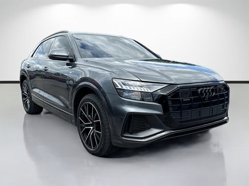 Used 2023 Audi Q8 Premium Plus image 1