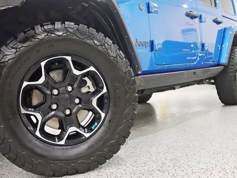 Used 2022 Jeep Wrangler Unlimited Rubicon 4xe w/ Cold Weather Group image 4