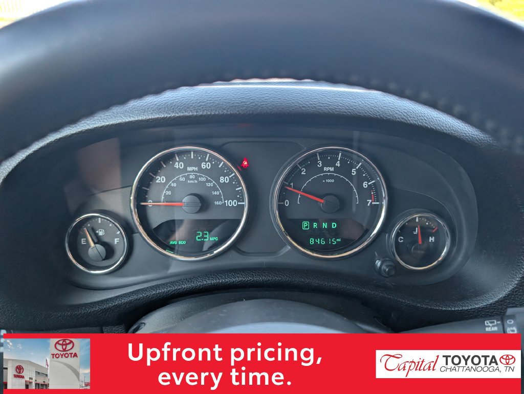 Used 2018 Jeep Wrangler Unlimited Sahara AWD/4WD image 17