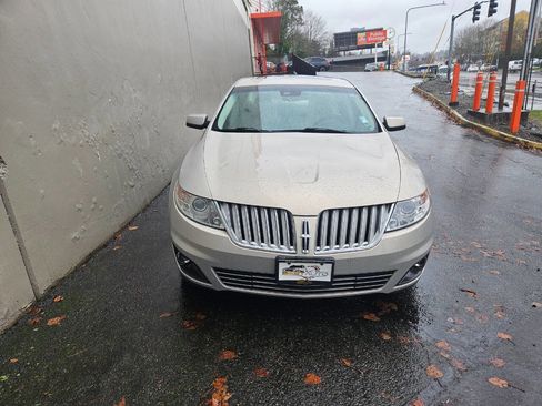 Used 2009 Lincoln MKS Base 4dr Sedan image 5