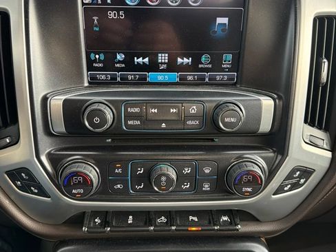 Used 2018 GMC Sierra 1500 SLT w/ SLT Premium Package AWD/4WD image 8